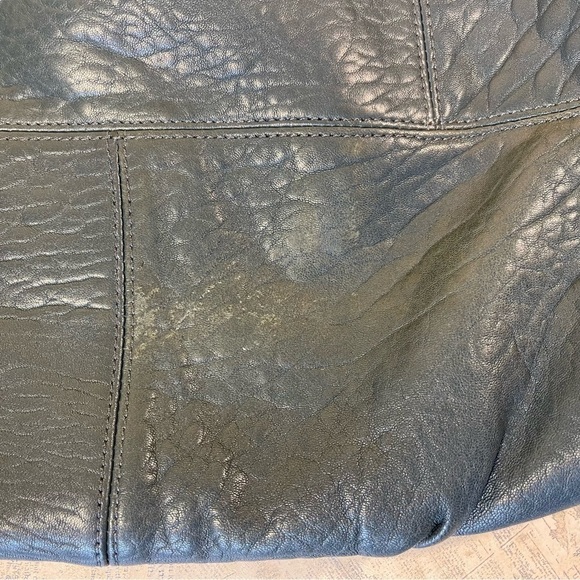 Kipling Jaelyn Large Green Leather Tote Bag - Picture 12 of 13